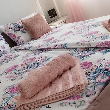 Apolonija Appartement *