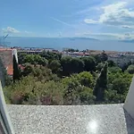 Apolonija *