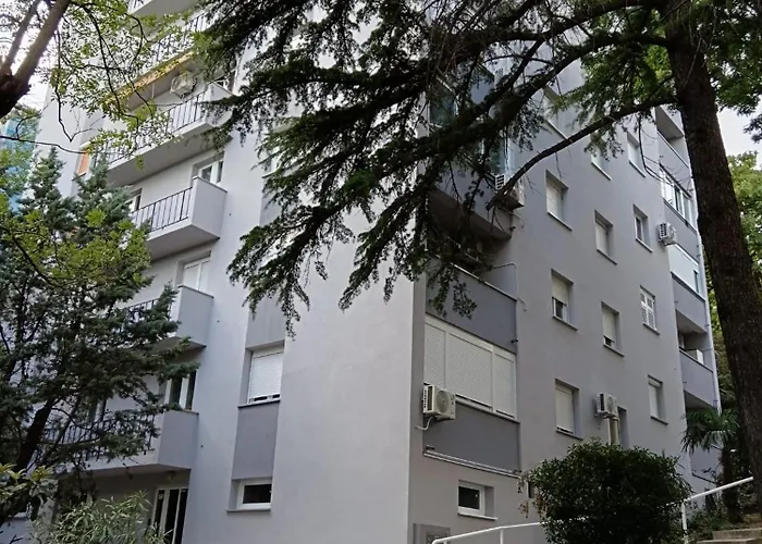 Apolonija